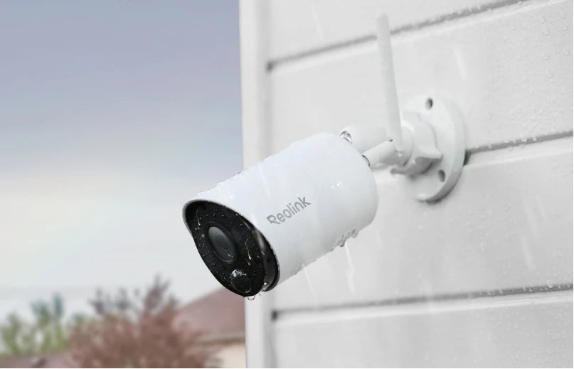 Reolink Argus Eco Wire-Free Wireless Outdoor Battery/Solar-Powered Security Camera weather proofing test in the rain