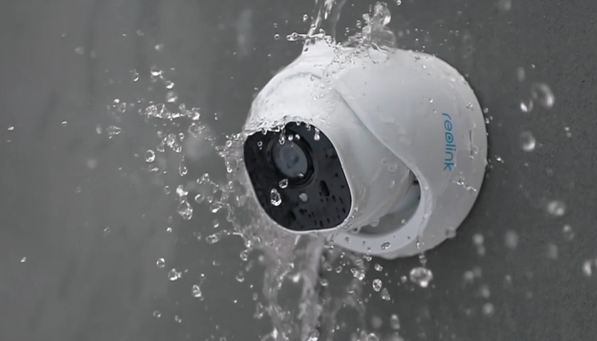 Reolink RLC-820A Smart 4K Ultra HD PoE Camera demonstrating ip67 weatherproofing with water fall
