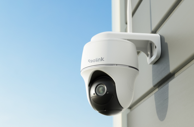 Reolink PT Camera Bracket V2 wall mount real application