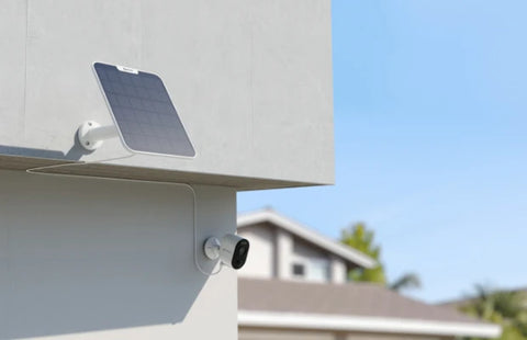 Reolink Argus 3 Ultra 4K Battery/Solar-Powered Standalone WiFi Camera with Color Night Vision on external wall plugged into 6W solar panel