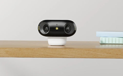 Reolink Argus 4 Pro Smart 4K ColorX Dual-Lens Solar/Battery Camera with 180° Panorama indoor surveillance from desk