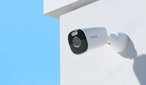 Reolink Argus Eco Pro 5MP Standalone Dual-Band WiFi Solar/Battery Security Camera with Smart Detection mounted on external wall