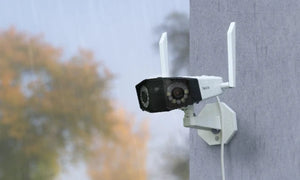 Reolink Duo 2 WiFi 4K 8MP Wi-Fi 6 Plug-in Camera with 180° Panorama weatherproofing test in the rain