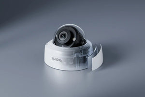 Reolink RLC-540A 5MP IK10 Vandal-Proof PoE Camera with graphic showing  durability of the camera
