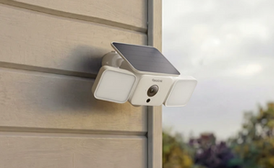 Solar Floodlight All-in-One Reolink Camera Solar Floodlight-Level Bullet Style Security