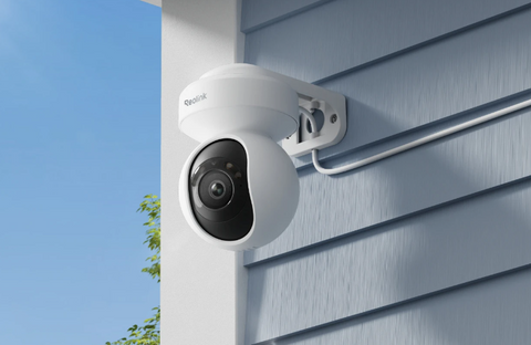 Reolink E1 Outdoor SE on external wall