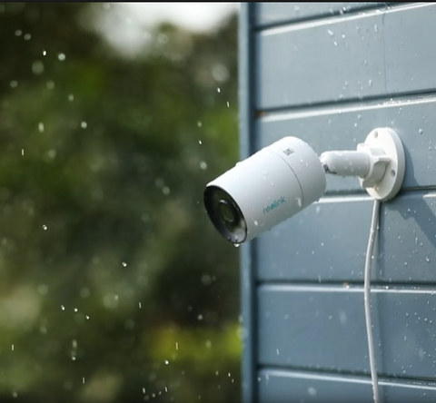 Reolink CX410 ColorX 2K 4MP PoE IP Camera with True Full-Color Night Vision weatherproofing test in the rain